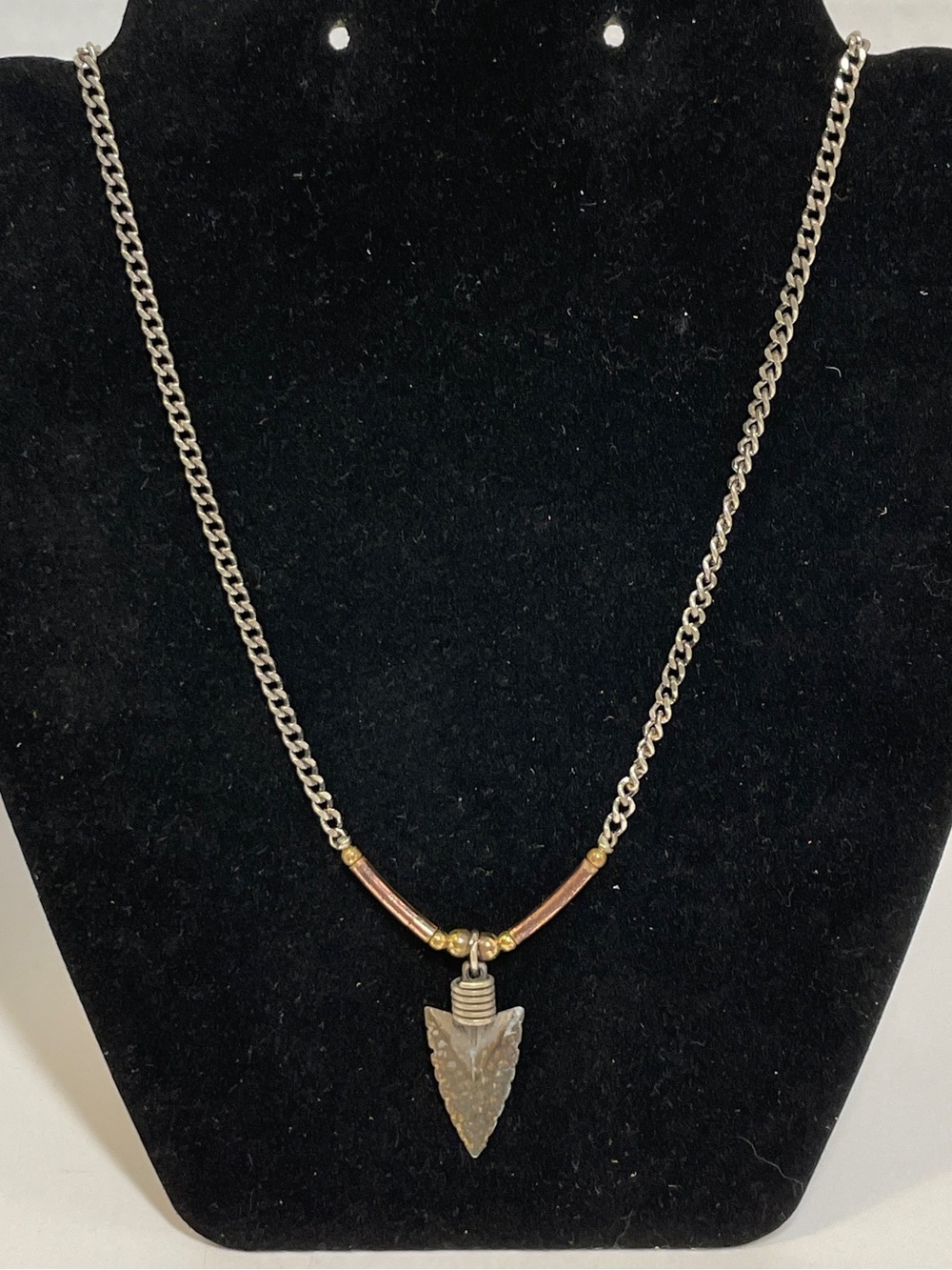 Vtg Arrowhead Necklace Silver Tone & Copper Embellished Pendant Artsy Rustic 18”